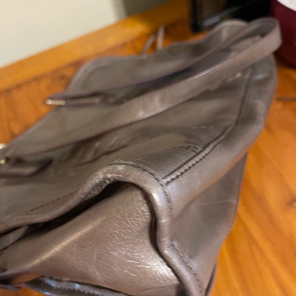 Hobo Handbag - Picture 3 of 4
